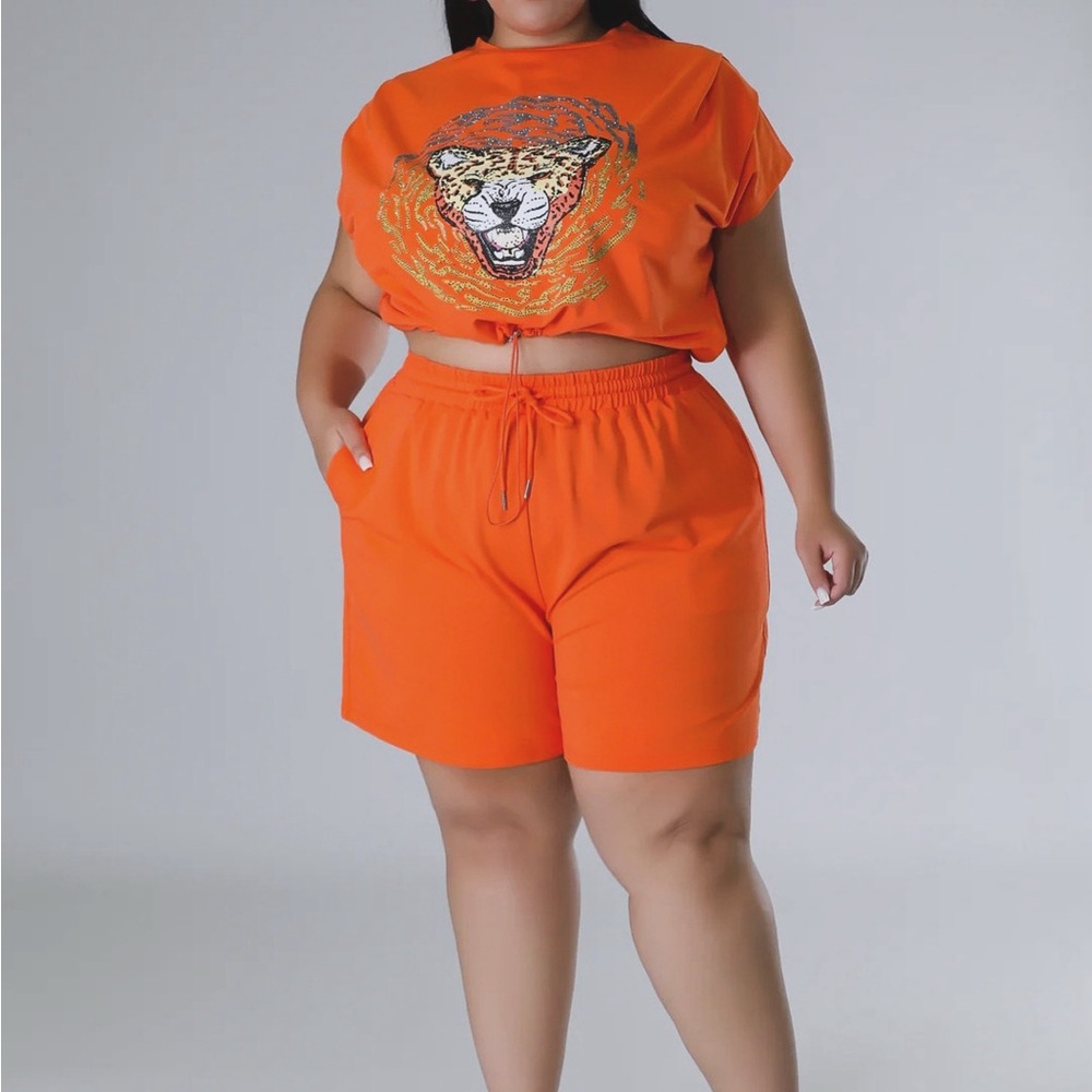 Lion crop top set plus size